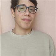 studente universitario e offro lezioni di ripetizione in tutte le materie umanistiche per ragazzi delle medie e del liceo. Il mio approccio punta sulla memorizzazione e sull'aiuto per una comprensione più autonoma dei testi